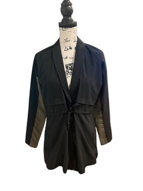 LIVE! Brazil Cinched Waist Zip Up Athletic Jacket Black Size Small